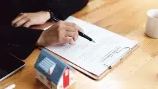 Building to Contracts